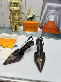 Picture of Louis Vuitton Shoes _SKULVsz35-417cmmnf041013617
